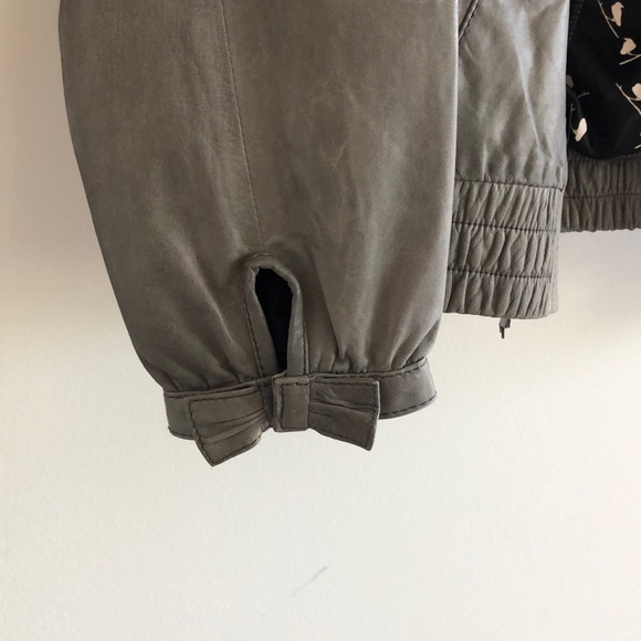 Modern Amusement Gray Leather Jacket - Picture 4 of 8